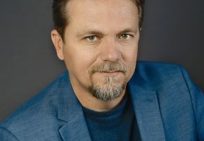 Ügyvezető: TÓTH LÁSZLÓ ISTVÁN